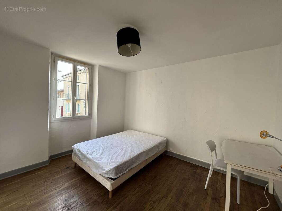 Appartement à PRIVAS