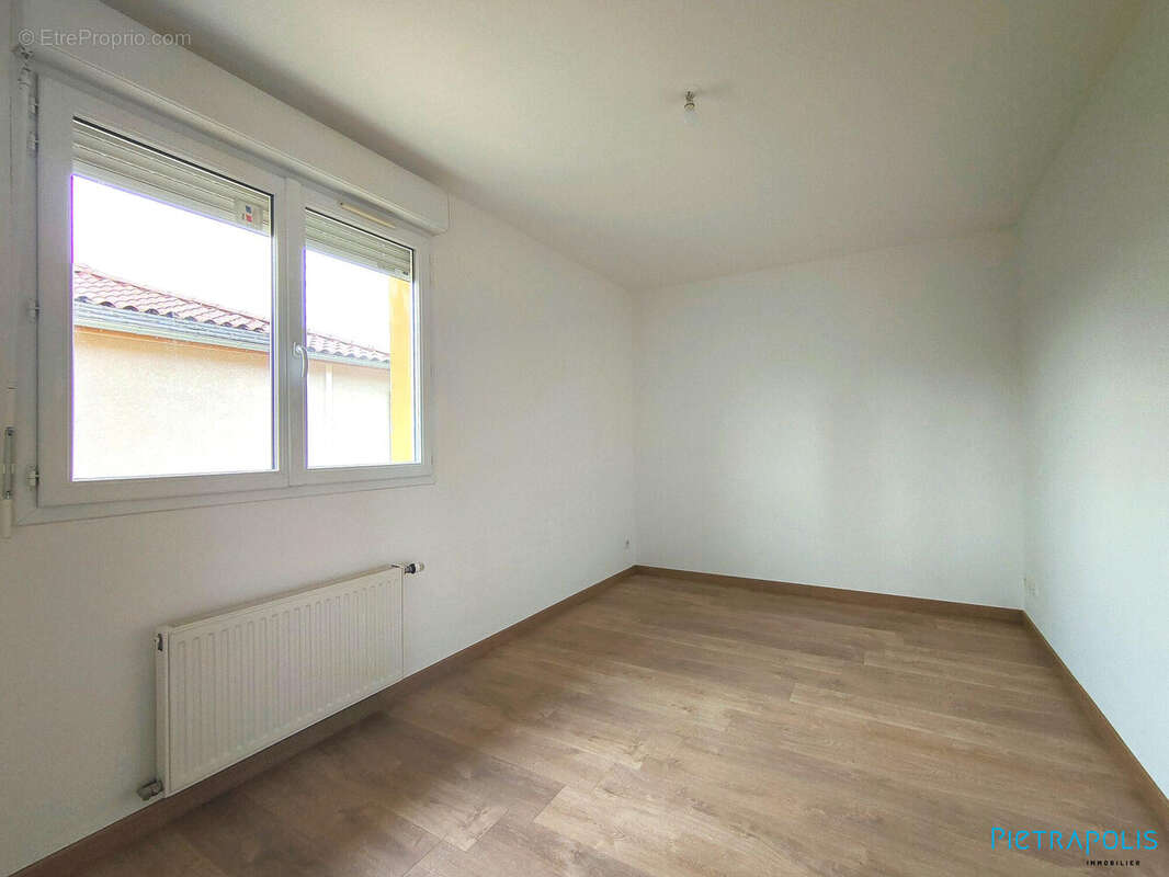 Appartement à CRAPONNE