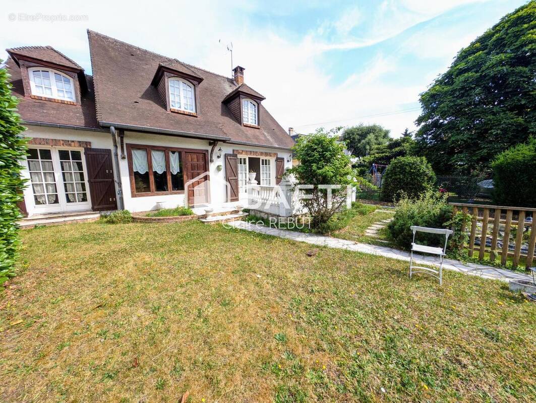 Photo 1 - Maison à LIVRY-GARGAN