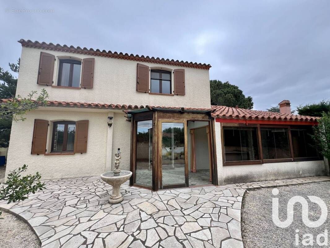 Photo 1 - Maison à VILLEMOLAQUE
