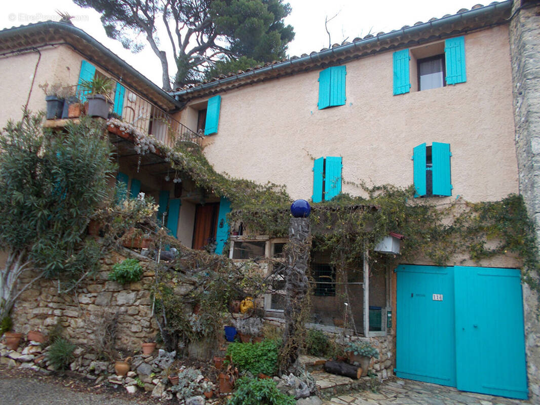 Maison à MAZAN