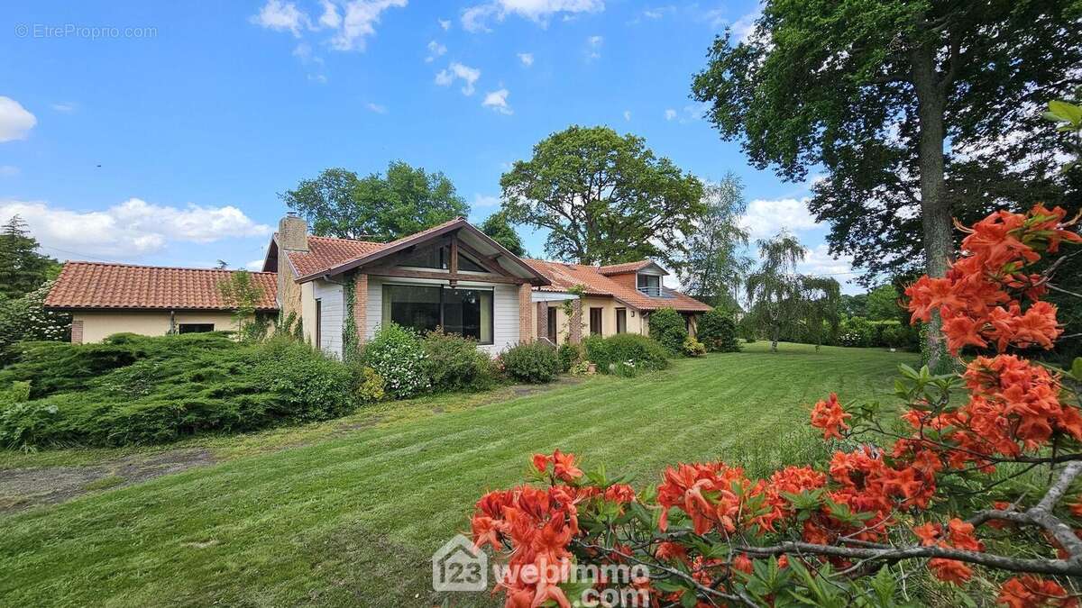 Maison à GER