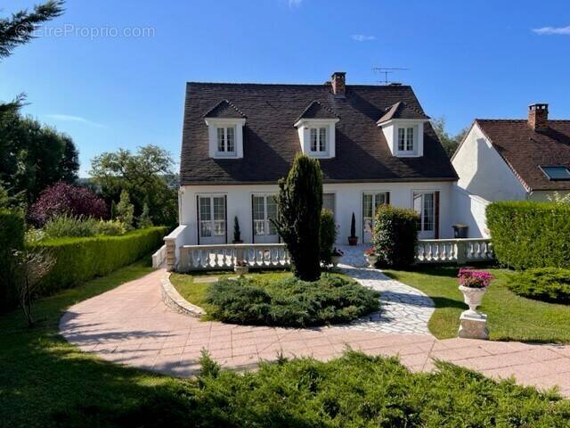 Maison à THORIGNY-SUR-MARNE
