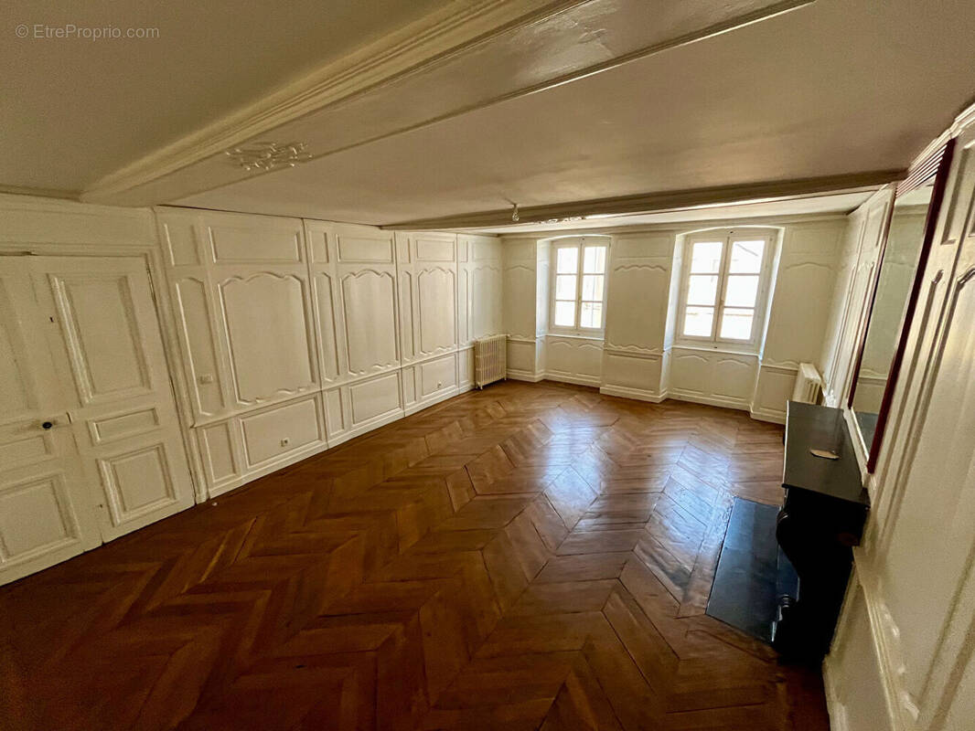 Maison à BOURG-EN-BRESSE