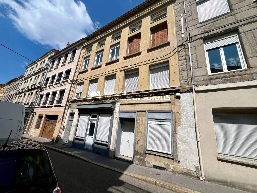 Appartement à SAINT-ETIENNE