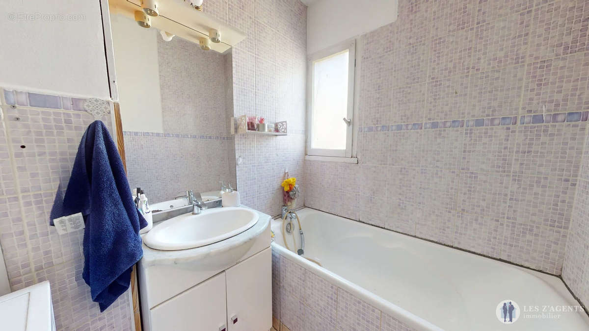 Appartement à LE PONT-DE-CLAIX