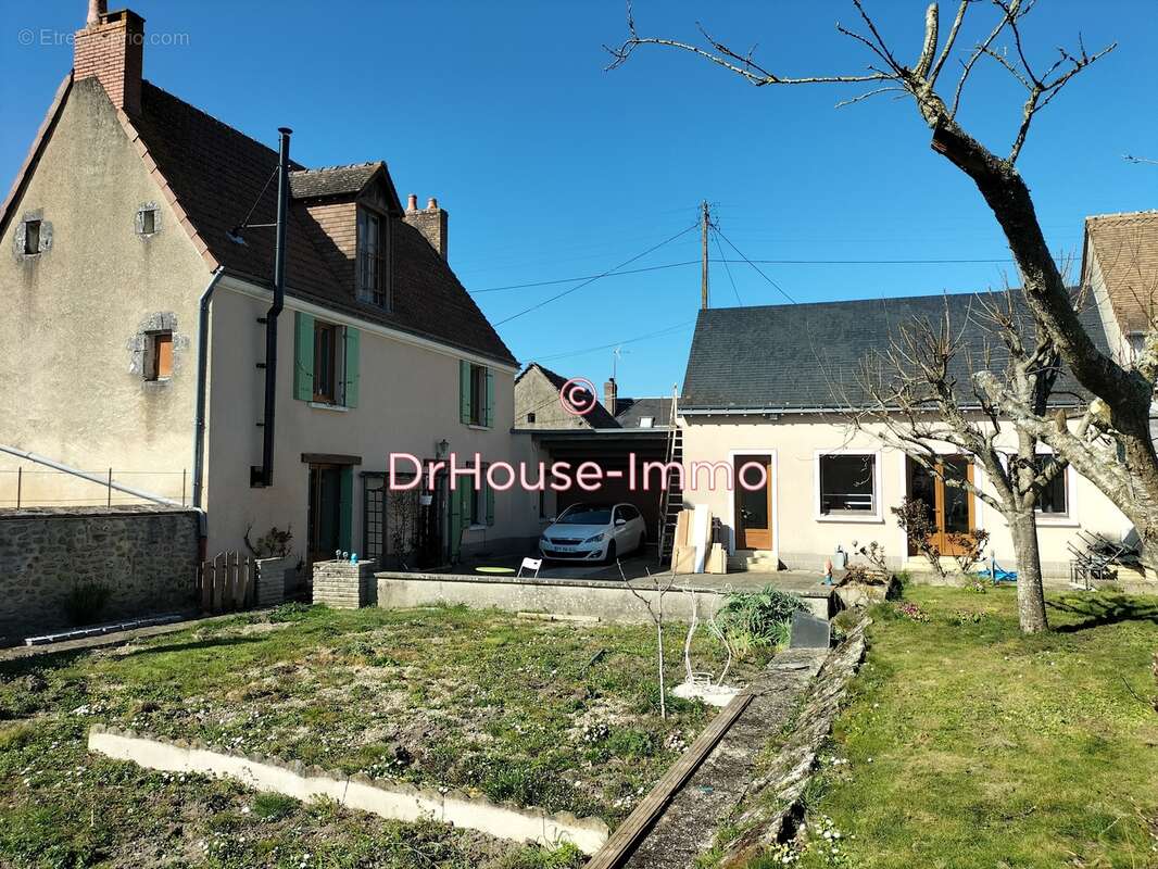 Maison à MAYET