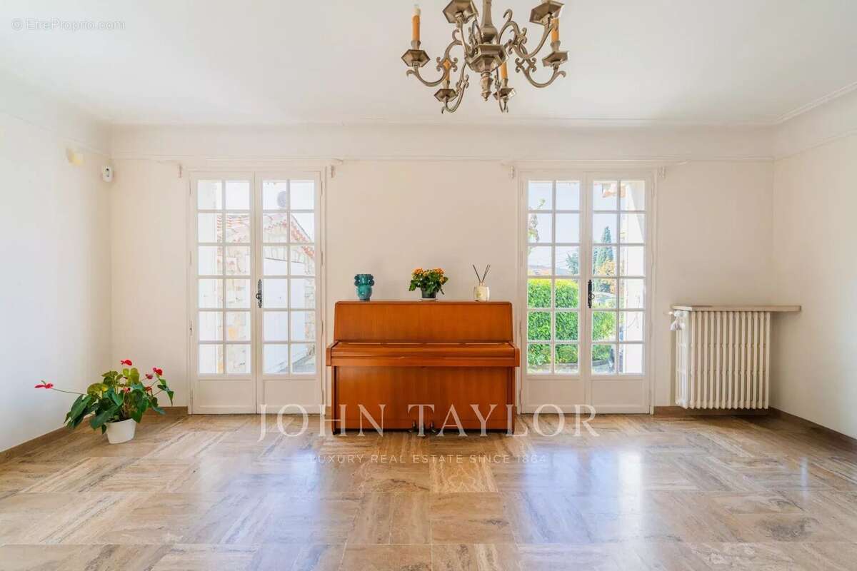 Maison à AIX-EN-PROVENCE