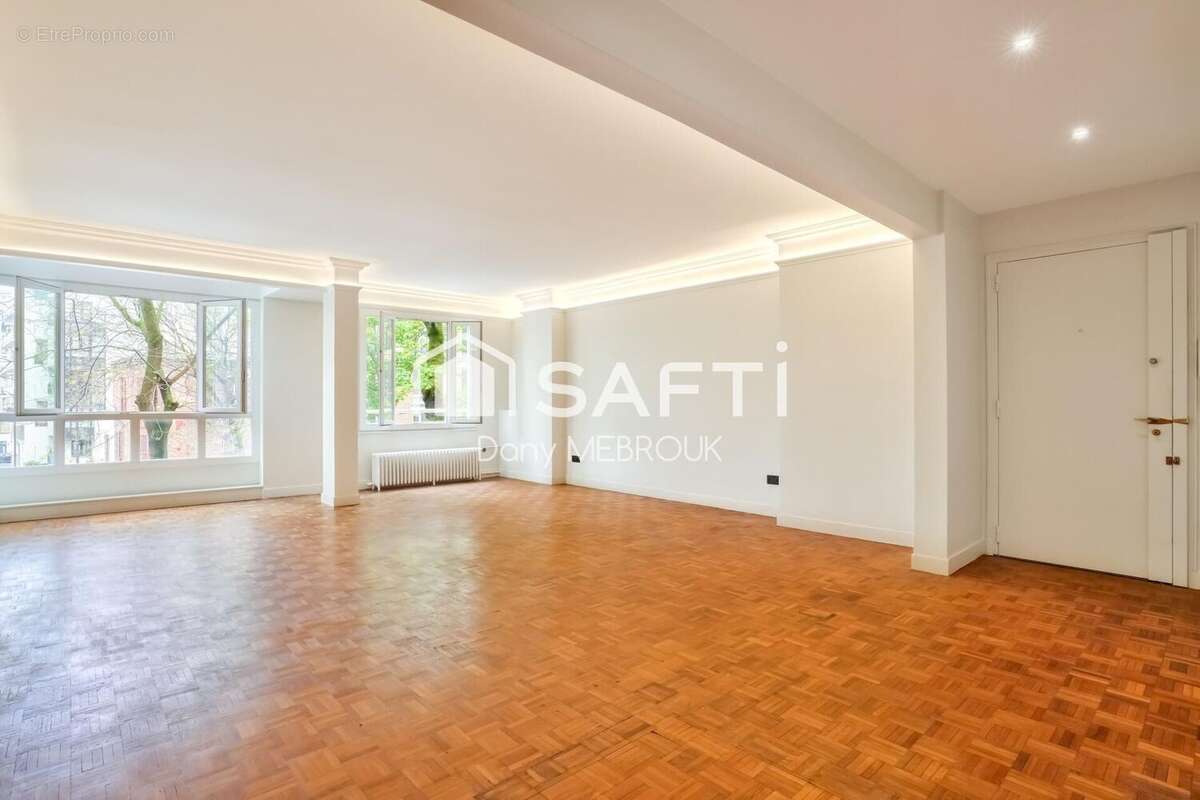 Photo 3 - Appartement à PARIS-16E