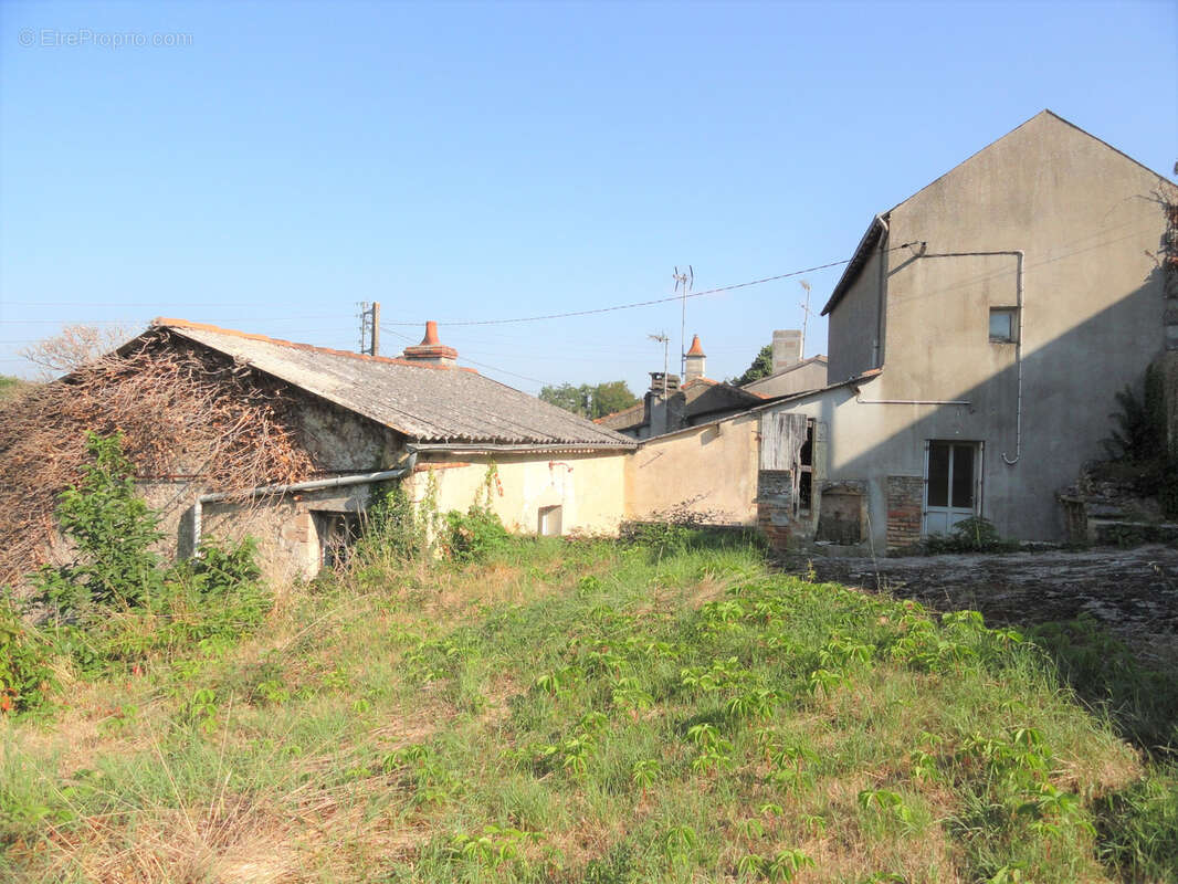 Maison à SAINT-JEAN-DE-THOUARS