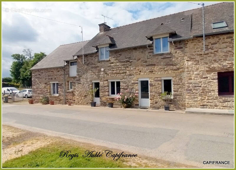 Maison à PLELAN-LE-GRAND
