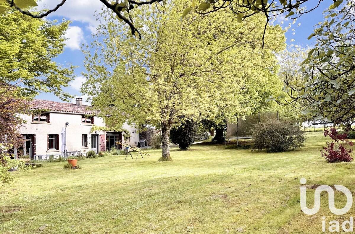 Photo 1 - Maison à SAINT-HILAIRE-DES-LOGES