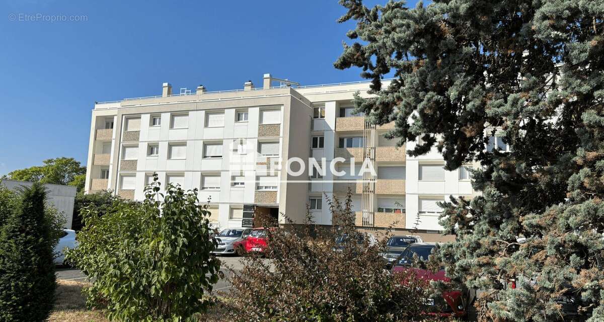Appartement à SAINT-BENOIT