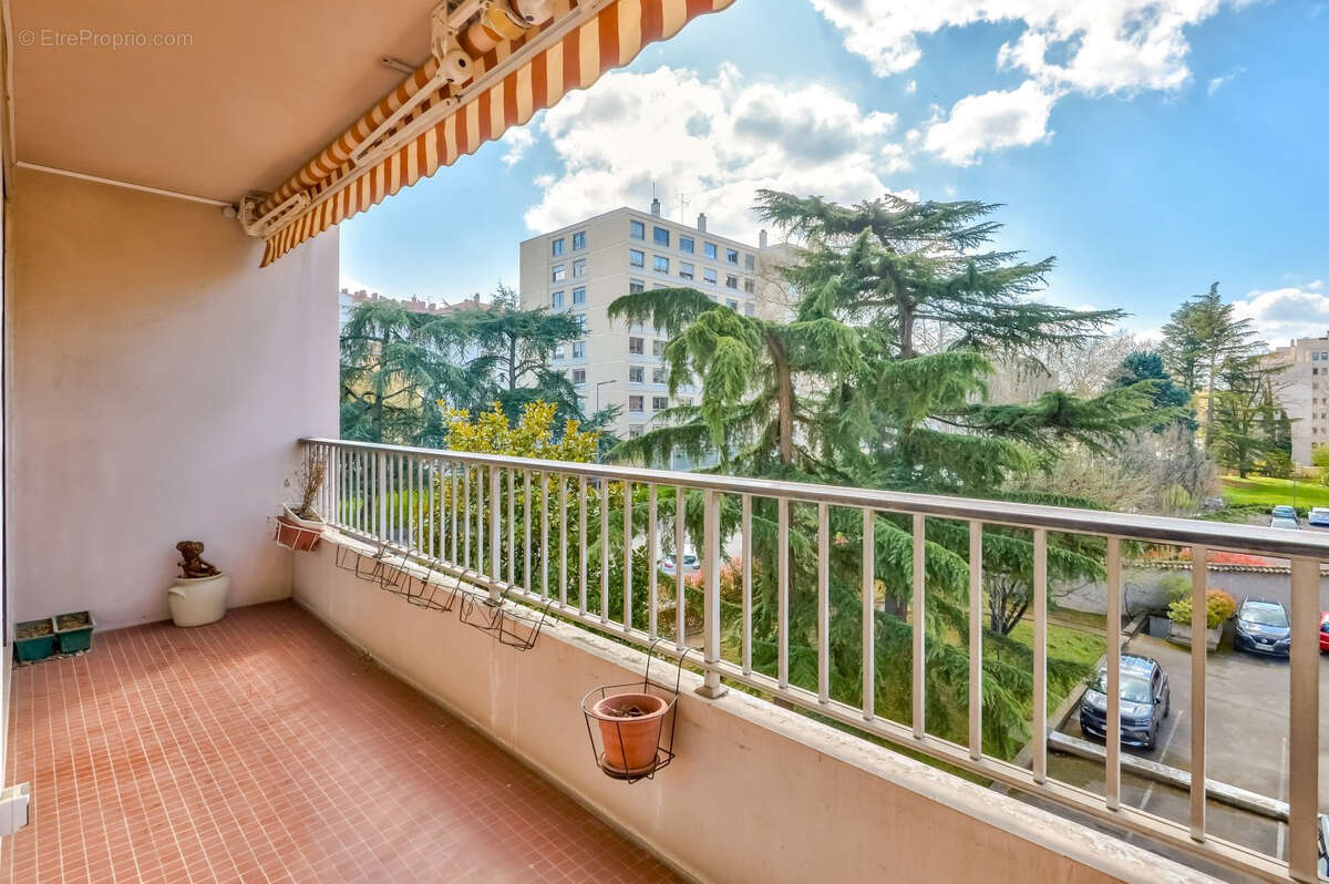 Appartement à LYON-4E