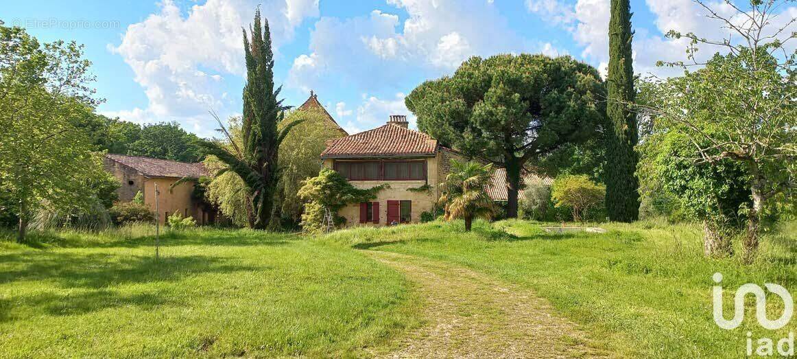 Photo 1 - Maison à BIRON