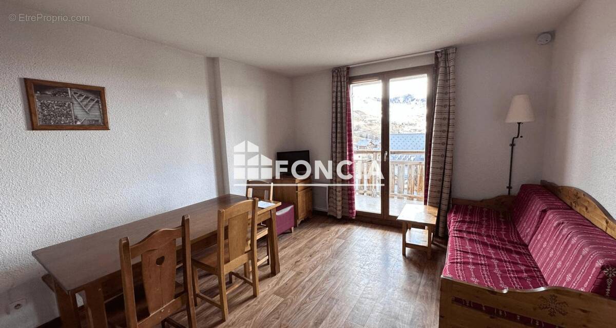 Appartement à ALBIEZ-MONTROND