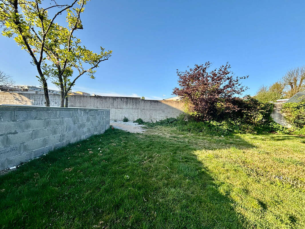 Terrain à VANNES