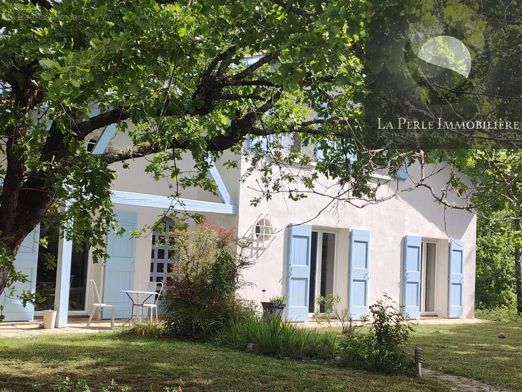 Maison à LABASTIDE-SAINT-PIERRE