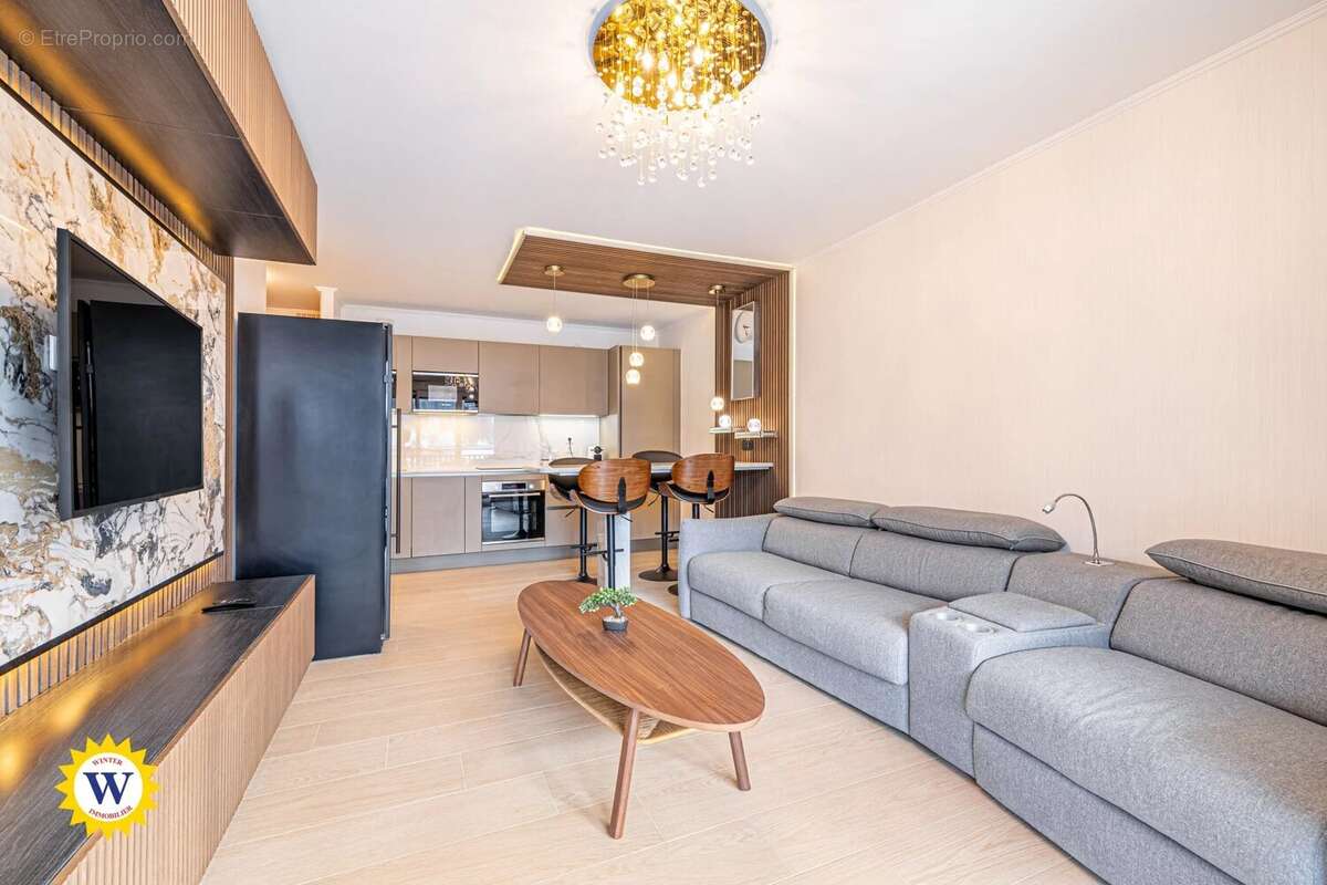 Appartement à SAINT-ETIENNE-DE-TINEE