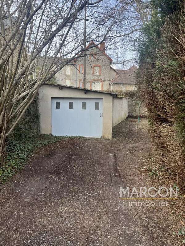 Maison à FELLETIN