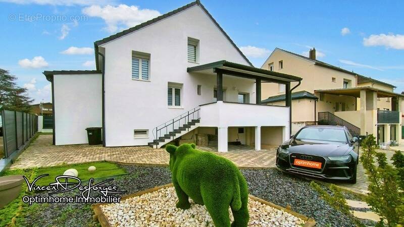 Maison à BERTRANGE