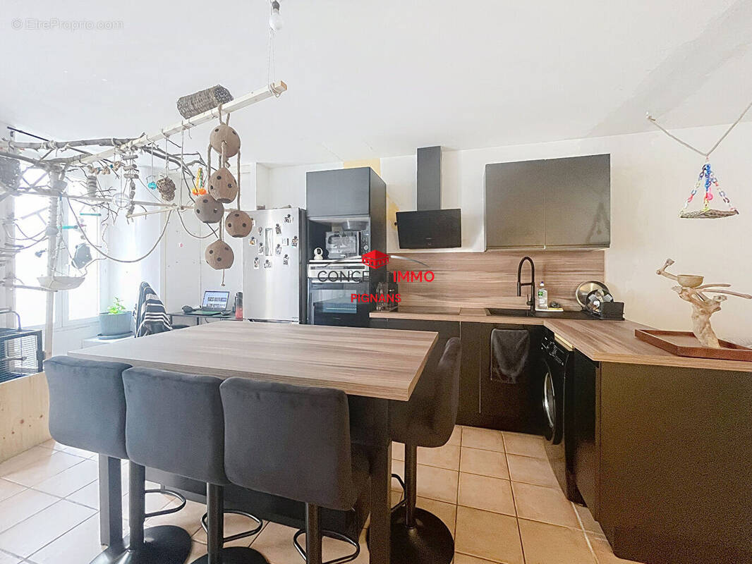 Appartement à PIGNANS