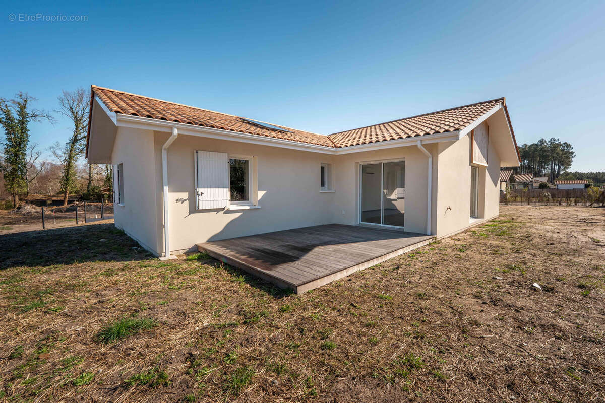 Maison à SANGUINET