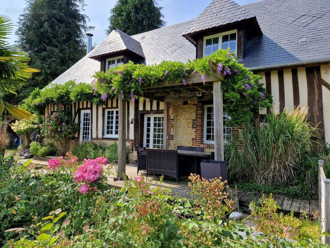 Maison à SAINT-MARTIN-DE-LA-LIEUE