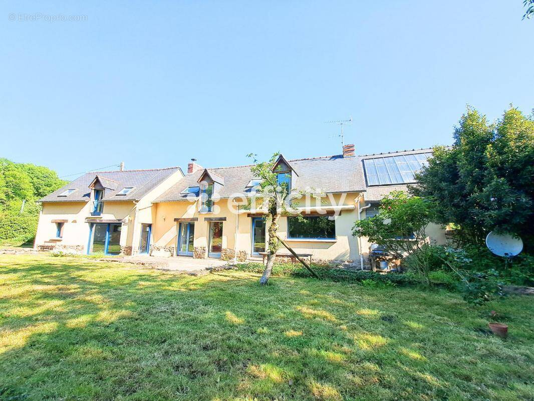 Maison à LIFFRE