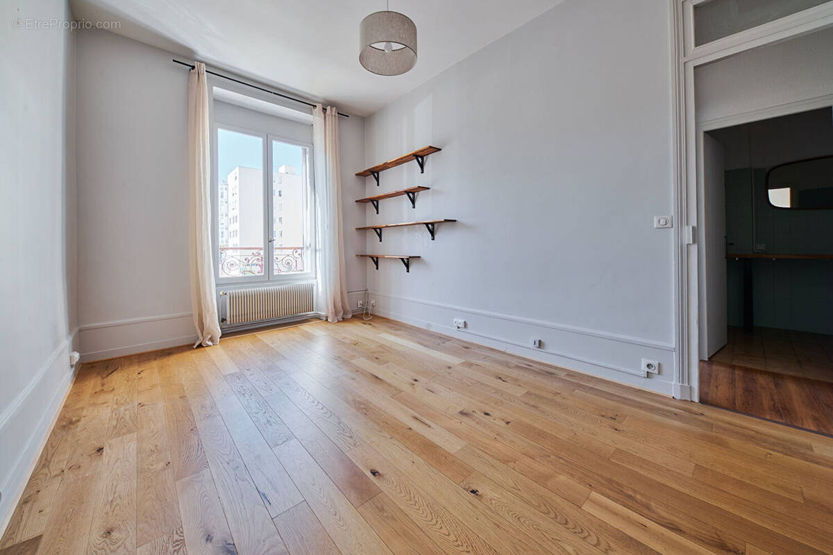 Appartement à LYON-6E