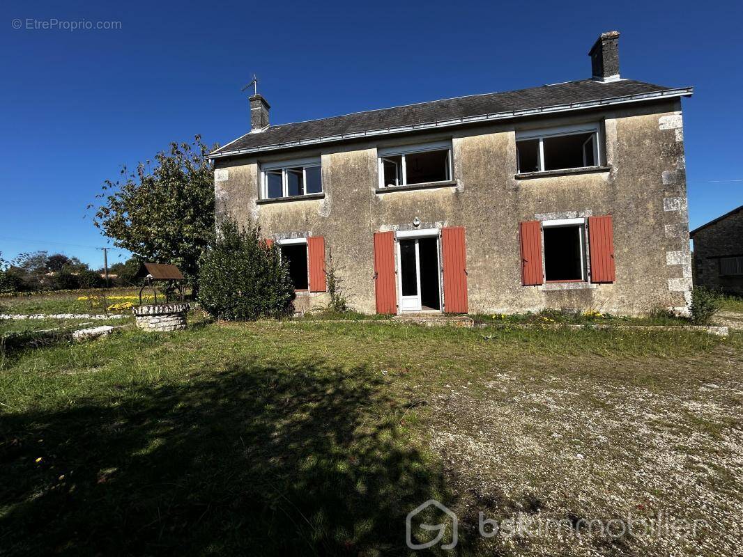 Maison à TAIZE-AIZIE