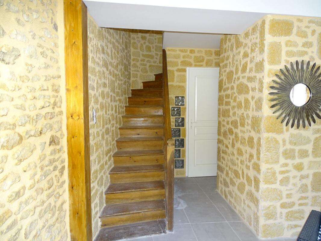 Maison à MONTIGNAC