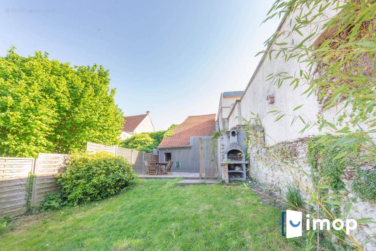 Maison à GROSLAY