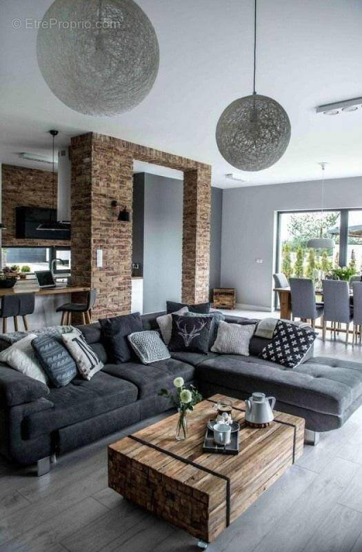Appartement à LES CLAYES-SOUS-BOIS