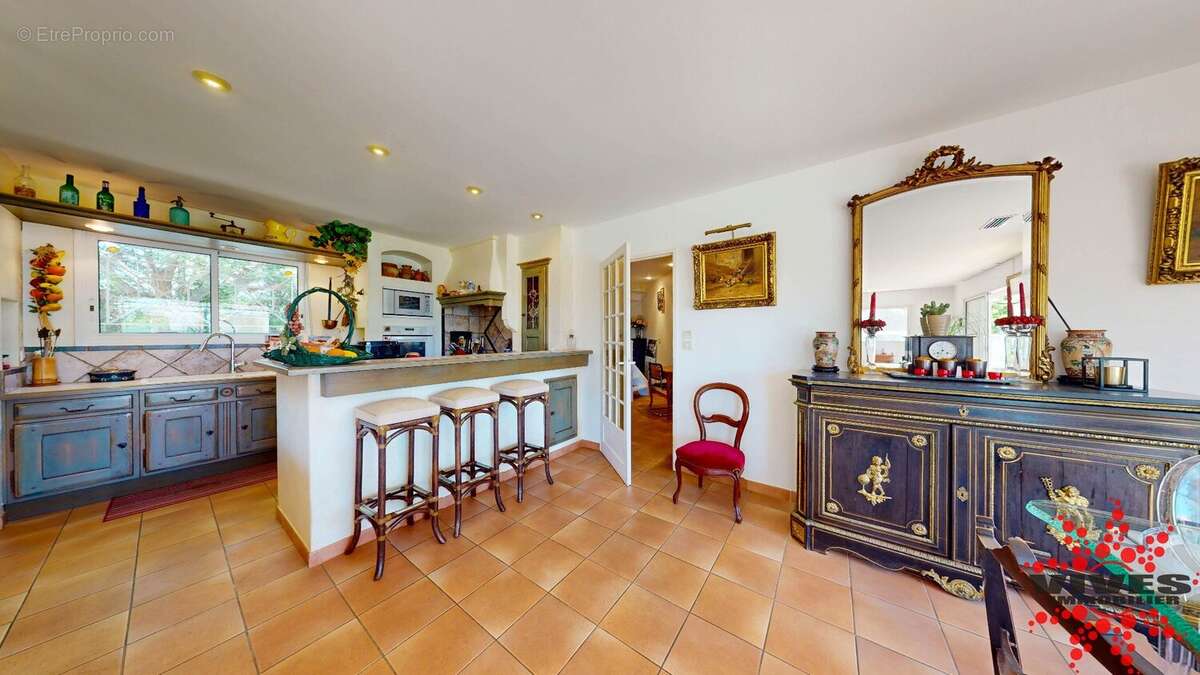 Maison à LIGNAN-SUR-ORB