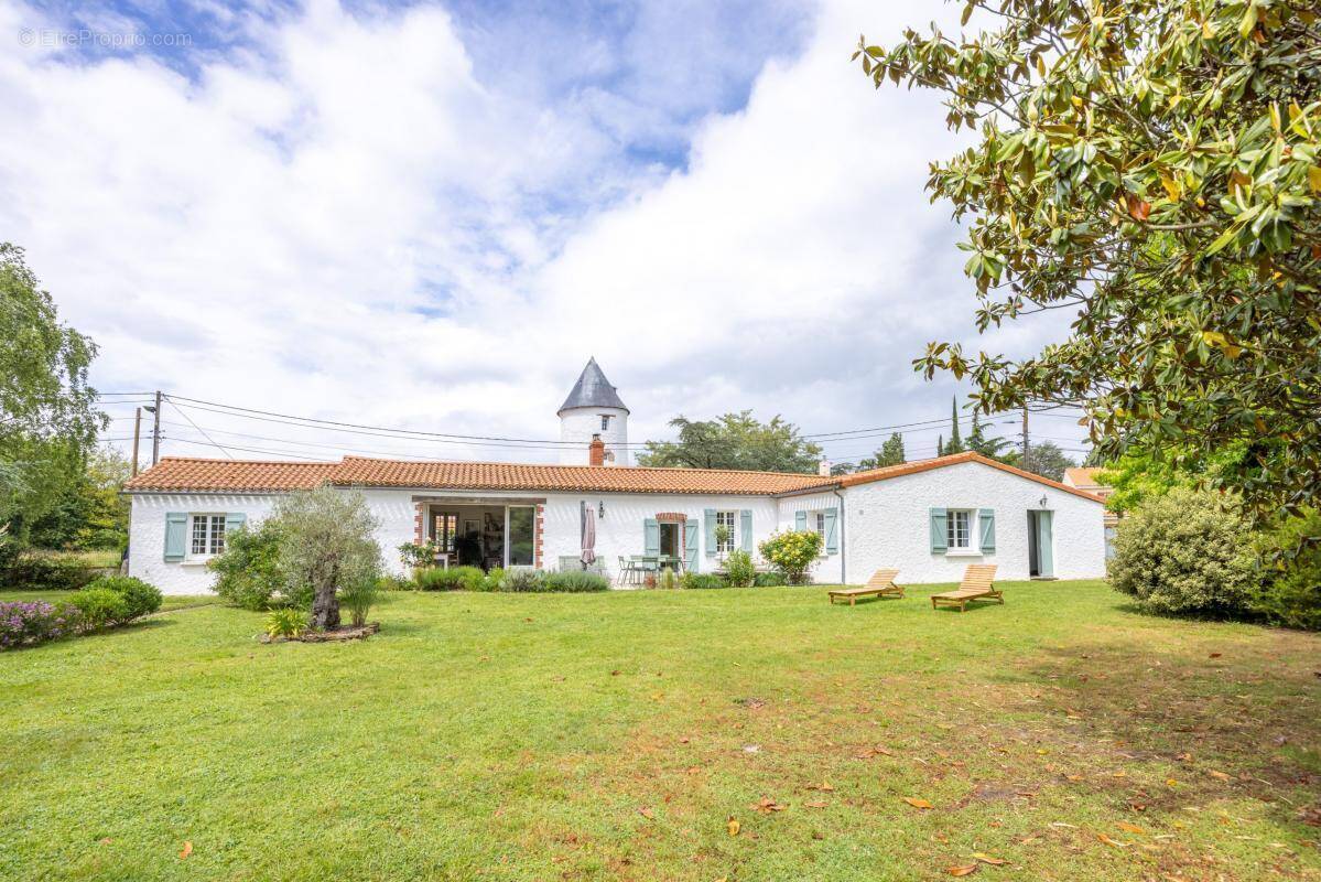 Maison à BOUAYE