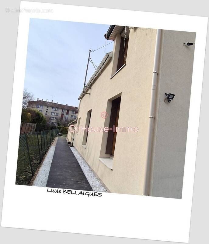 Maison à LA CHAPELLE-SAINT-LUC