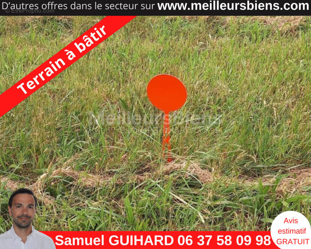 Terrain à SAINT-MOLF