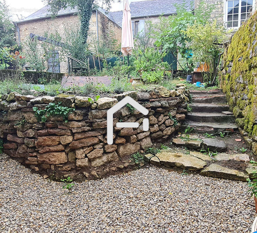 Maison à SAINT-ROBERT