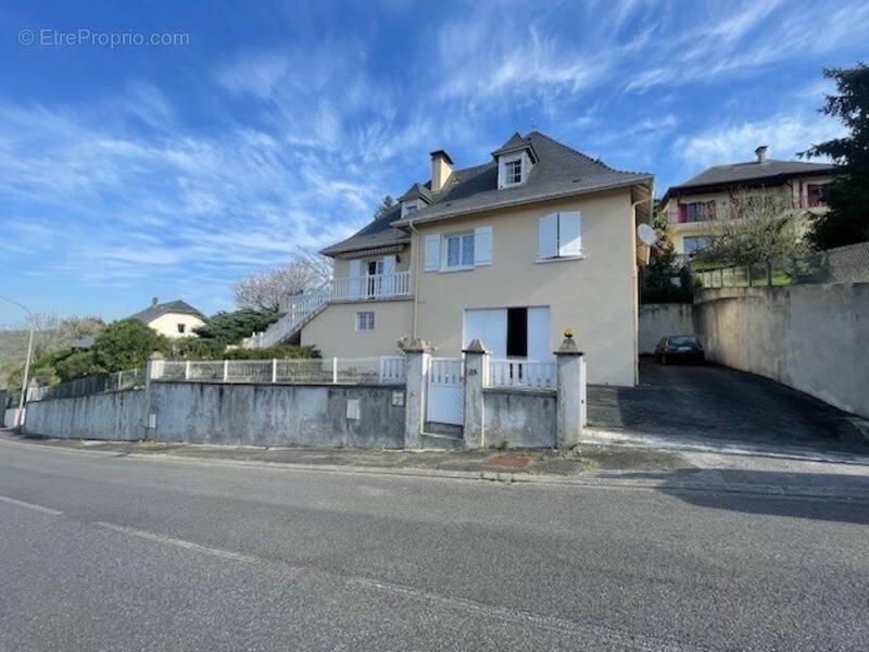 Maison à LOURDES