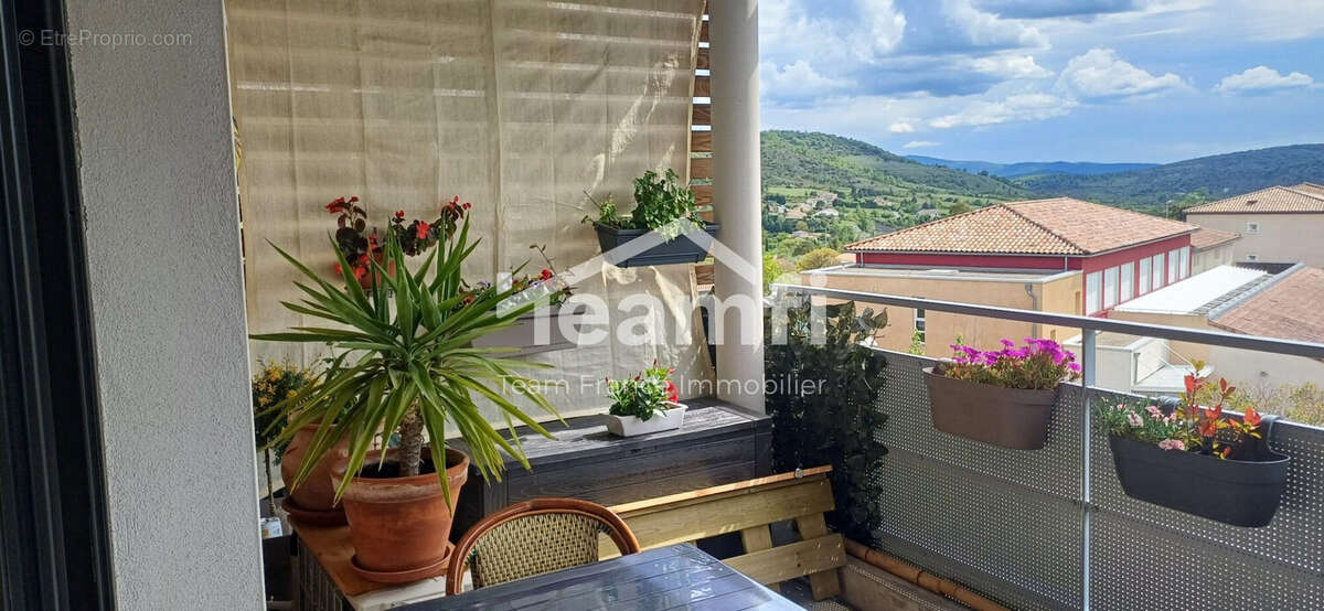 Appartement à VILLENEUVE-DE-BERG