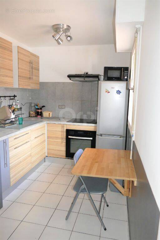 Appartement à CHALLES-LES-EAUX