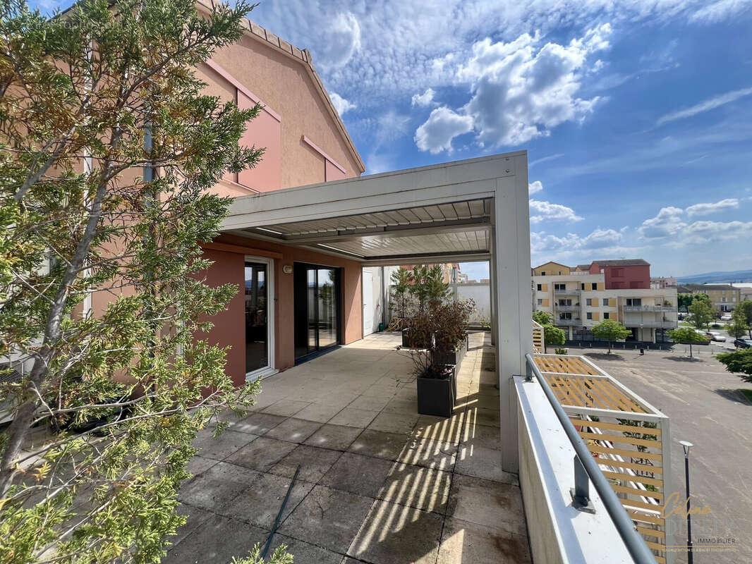 Appartement à CHARNAY-LES-MACON