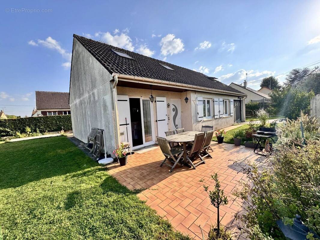 Maison à ORLU