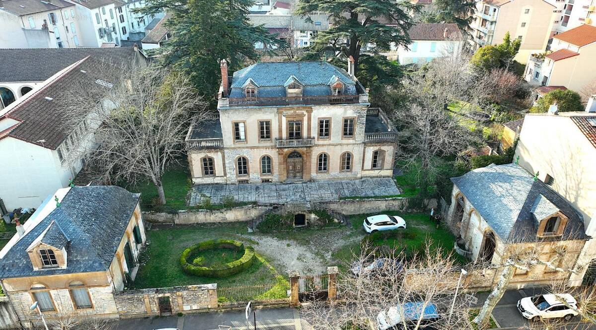 Maison à MILLAU