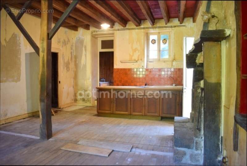 Maison à AUBUSSON