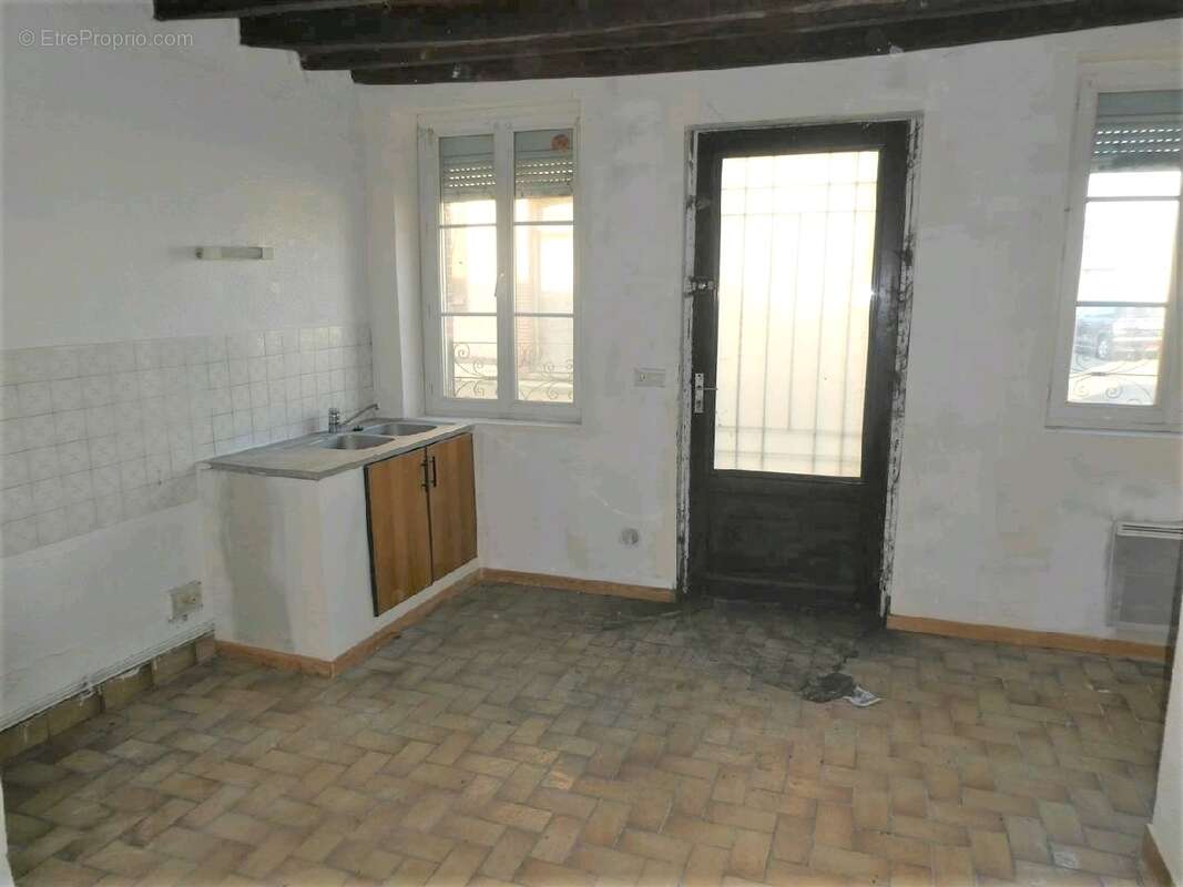 Maison à BREZOLLES
