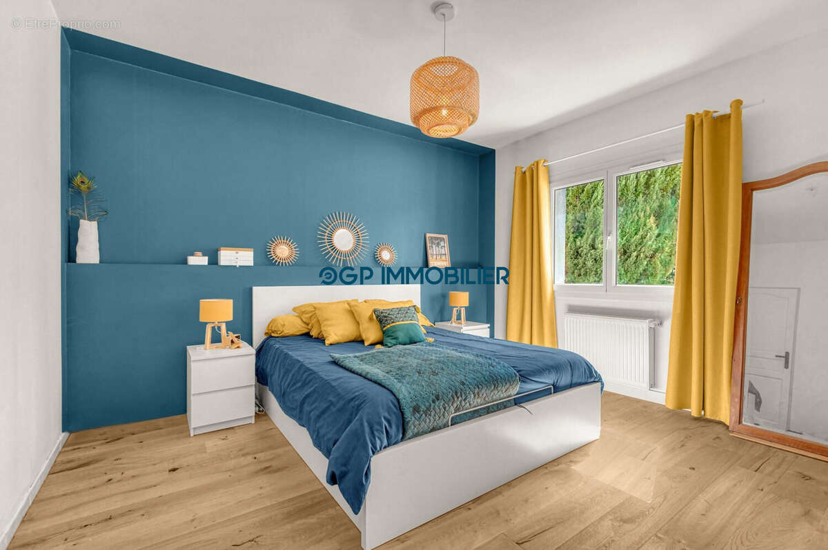 Chambre parentale - Maison à CASTELNAU-D&#039;ESTRETEFONDS