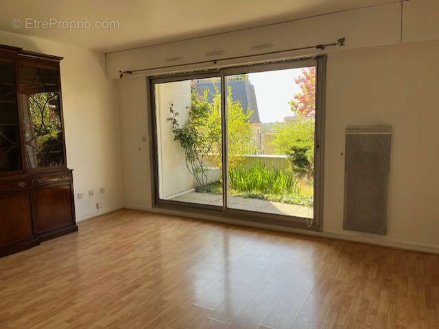 Appartement à NOGENT-SUR-MARNE