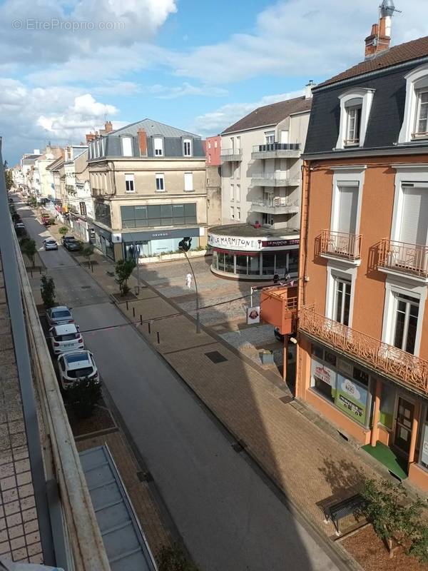 Appartement à MONTCEAU-LES-MINES